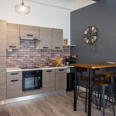 Lägenhet Cosy Au Coeur De Toulon